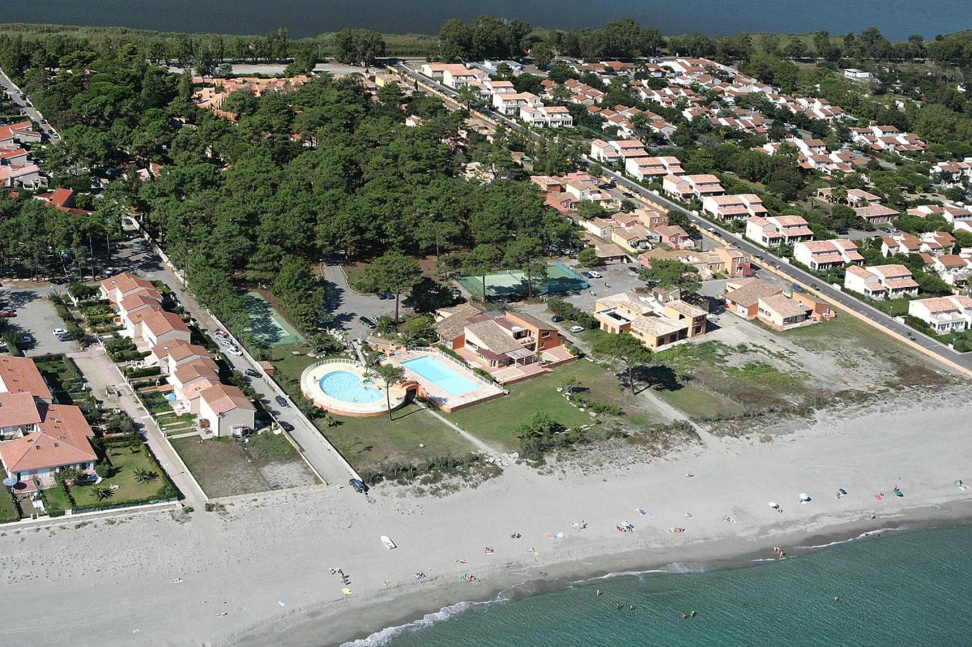 Lovely Apartment In Borgo With Shared Pool Buitenkant foto